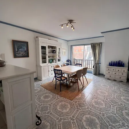 Апартаменты Duplex En Plein Centre, 3min