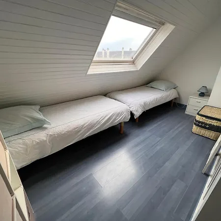 Duplex En Plein Centre, 3min * Довиль