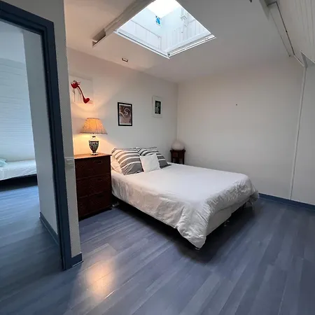 Duplex En Plein Centre, 3min Довиль
