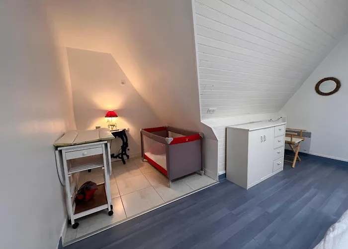 Duplex En Plein Centre, 3min *